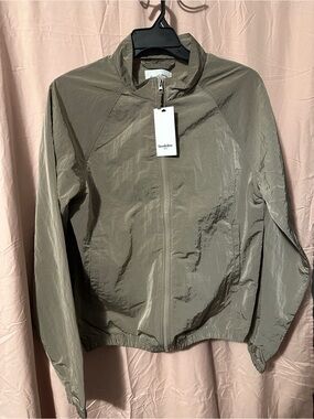 Goodfellow & Co Olive Green Packable Windbreaker Jacket